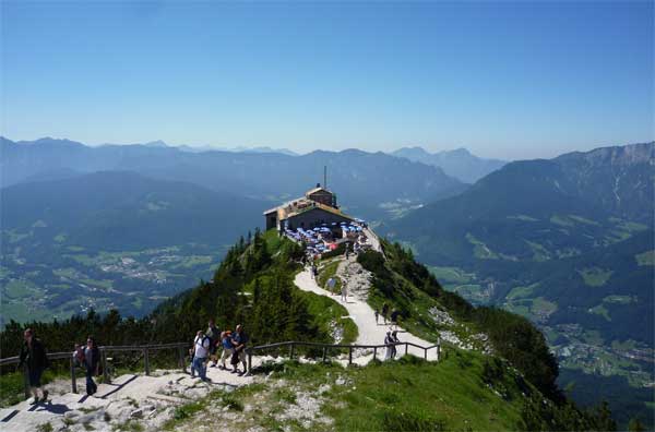 cielo en el tercio superior