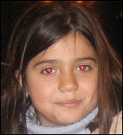 Ejemplo de Ojos rojos tratados con Sustituci&oacute;n de color
